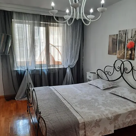Апартаменти Negruzzi 2 Bedrooms